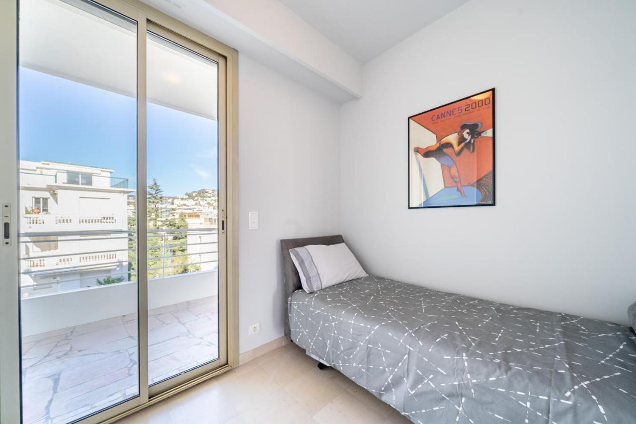 Apartament Palm Beach- Free Wifi- Parking- Sea View Cannes Zewnętrze zdjęcie